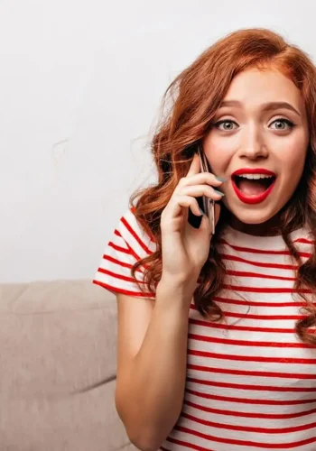 personal-woman-phone
